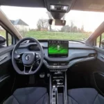 carro_skoda_interior_frente_02